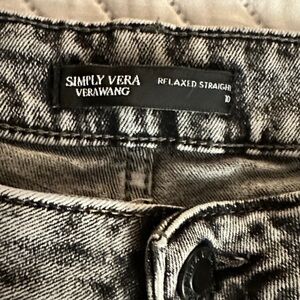 Simply Vera Vera Wang Women's Acid Wash Straight Leg Jeans